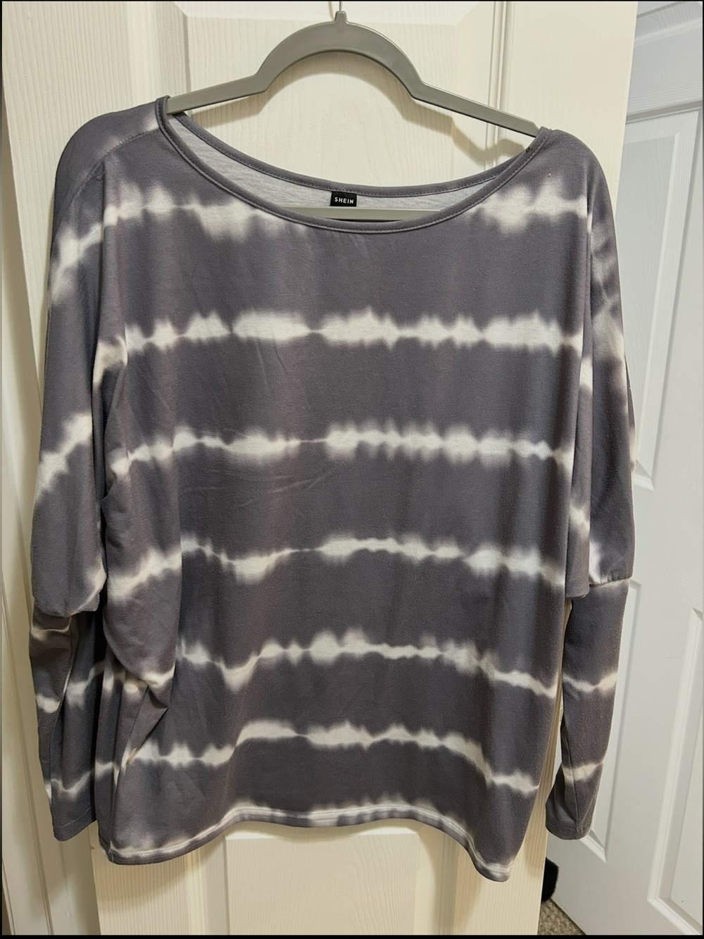 SHEIN Gray & White Striped Tie-Dye Long Sleeve Top